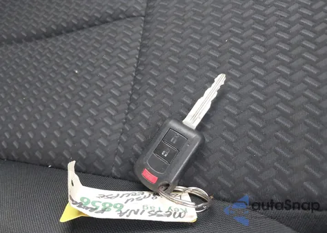 2020 Mitsubishi Eclipse Cross Es 1.5T z USA, uszkodzony, nr VIN JA4AS3AA2LZ022177